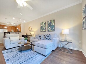 2021 N Lemans Blvd in Tampa, FL - Building Photo - Building Photo