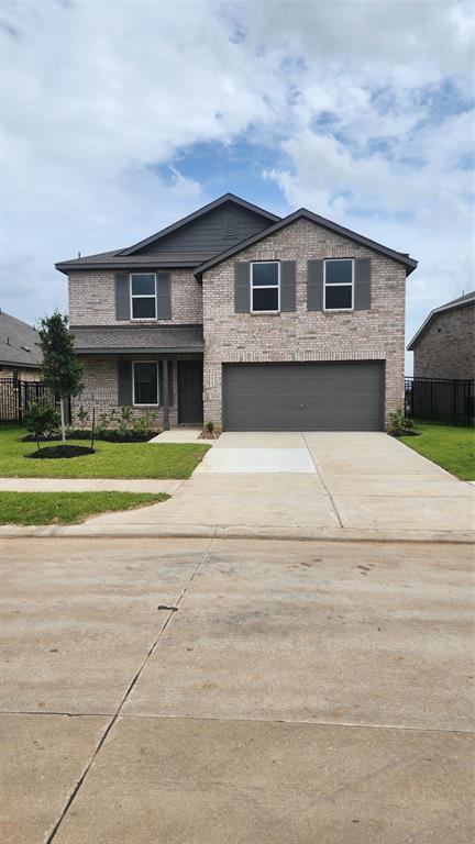 property at 27703 Village Cir Dr