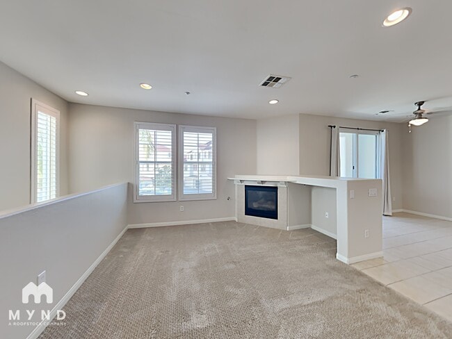 815 Harbor Cliff Way in Oceanside, CA - Building Photo - Building Photo