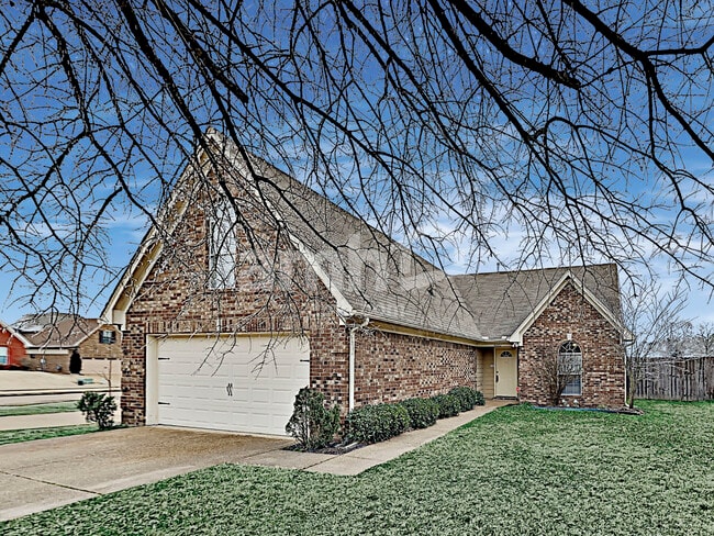 property at 4082 Colton Dr