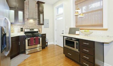 3529 N Reta Ave in Chicago, IL - Building Photo - Building Photo