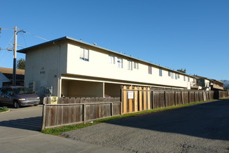 1333 Garner Ave in Salinas, CA - Building Photo - Building Photo