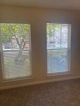 3921 Cherokee Woods Way in Knoxville, TN - Building Photo - Building Photo