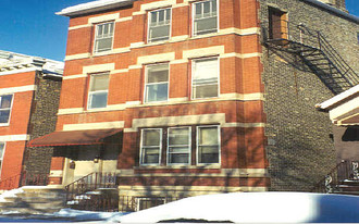 938 W 31st Pl Apartments