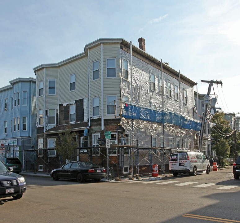 300 Prospect St in Cambridge, MA - Building Photo