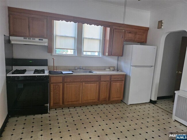 141 Union St in Lodi, NJ - Building Photo - Building Photo