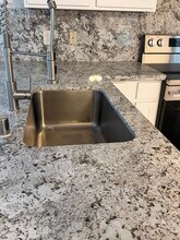 2680 Millcreek Dr in Sacramento, CA - Building Photo - Building Photo