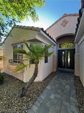 956 Puerta Del Sol Dr in Las Vegas, NV - Building Photo - Building Photo