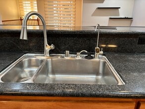 3339 Monaghan St in Dublin, CA - Foto de edificio - Building Photo