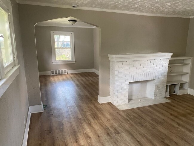 property at 869 Fried St