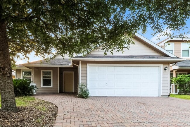 property at 19722 Twin Rivers Dr