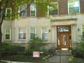 1021-23 W Dakin-Unit -1021-2E in Chicago, IL - Building Photo