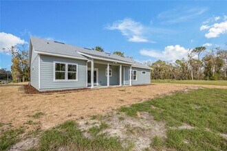 600 Fisher Dr in Bronson, FL - Building Photo - Building Photo