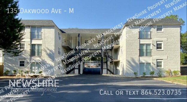 135 Oakwood Ave in Spartanburg, SC - Building Photo