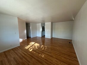 295 7th St in Fernley, NV - Building Photo - Building Photo