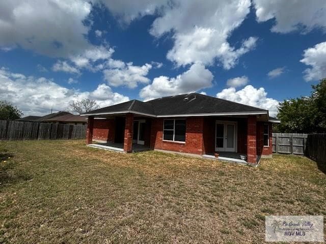 944 Alta Mesa Blvd in Brownsville, TX - Foto de edificio - Building Photo