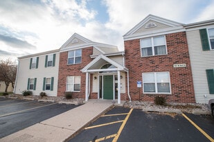 Southview Park Apartments in Neenah, WI - Building Photo