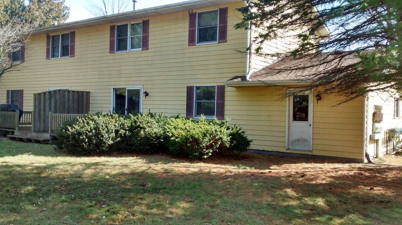 5941 Rupprecht Rd in Vassar, MI - Building Photo