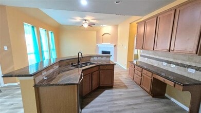 3101 Hamlett Ln in Garland, TX - Building Photo - Building Photo