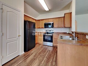 231 Chesterfield Cir in Waxahachie, TX - Building Photo - Building Photo