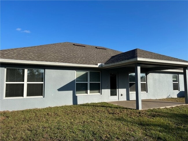 1391 Seahouse St, Unit 3013 in Sebastian, FL - Foto de edificio - Building Photo