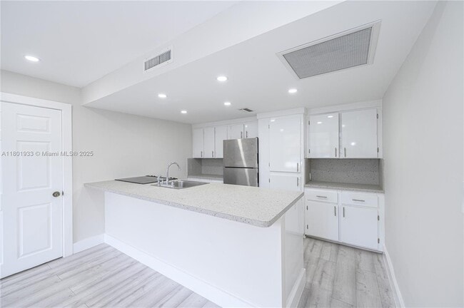 property at 6518 Miami Lakes Dr