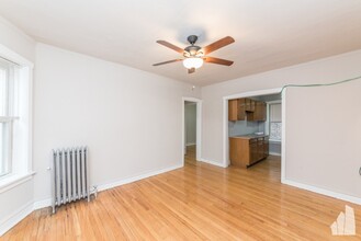 4029 W Melrose St, Unit 29.5-3W in Chicago, IL - Building Photo - Building Photo