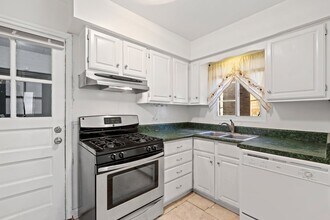 1539 Monroe Ave in River Forest, IL - Building Photo - Building Photo