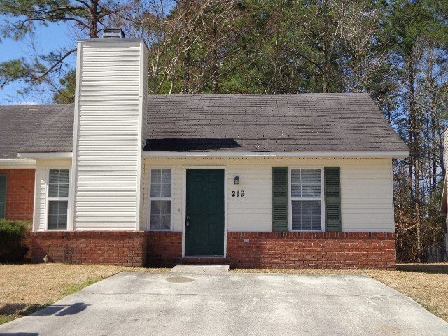 property at 219 Deer Creek Dr