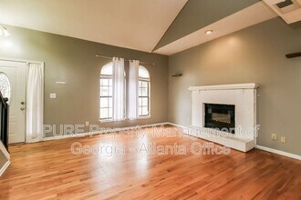 3831 Eden Glen Dr SE in Conyers, GA - Building Photo - Building Photo