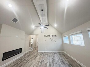 3100 SW Lovely Ln in Bentonville, AR - Building Photo - Building Photo