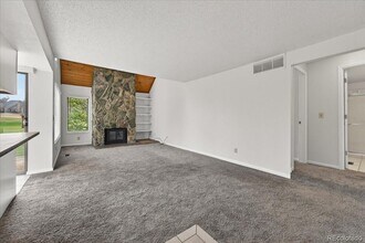2499 S Xanadu Way, Unit D in Aurora, CO - Building Photo - Building Photo