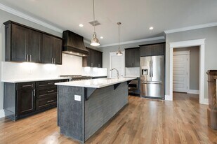 433 36th Ave N in Nashville, TN - Building Photo