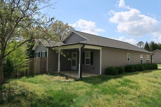 210 Orch Pk Ln in Winston-Salem, NC - Building Photo - Building Photo