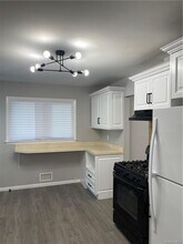 7 Castle Dr in Spring Valley, NY - Building Photo - Building Photo