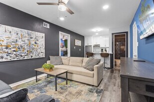 2620 Arbor St in Houston, TX - Building Photo