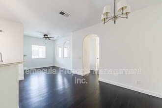 26352 Arboretum Way in Murrieta, CA - Building Photo - Building Photo