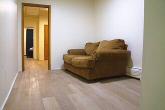 18 Liberty Ave in Jersey City, NJ - Foto de edificio - Building Photo