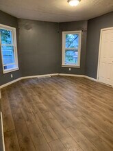 405 Blatchley Ave in New Haven, CT - Building Photo - Building Photo