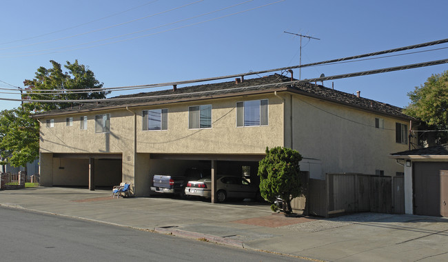 596 Garin Ave in Hayward, CA - Building Photo - Building Photo