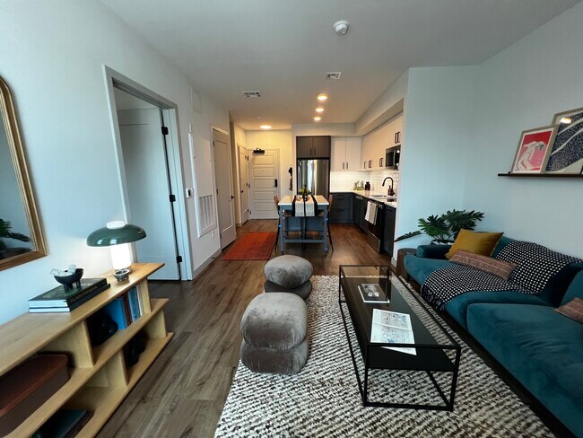 20 Rugg Rd, Unit 2 in Boston, MA - Foto de edificio - Building Photo