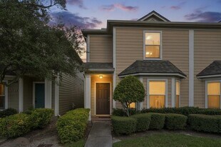 1719 Redwing Pines Dr in Houston, TX - Building Photo