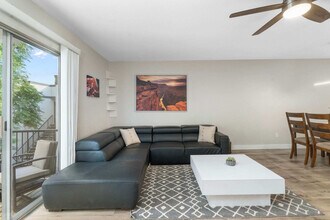 740 W Elm St in Phoenix, AZ - Building Photo - Building Photo