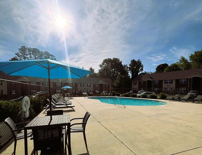Cumberland Towers in Fayetteville, NC - Building Photo - Building Photo