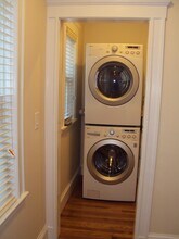 21 Saint Peter St, Unit 2 in Boston, MA - Foto de edificio - Building Photo