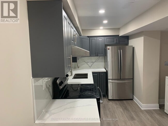property at 5924 Terranova Dr