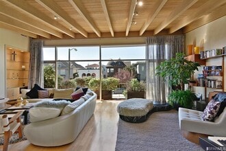 56 Jordan Ave in San Francisco, CA - Building Photo - Building Photo