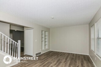 2405 Edmonton Rd in Columbus, OH - Building Photo - Building Photo
