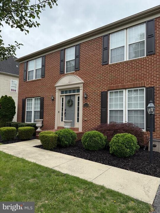 3526 Halford St in Waldorf, MD - Building Photo