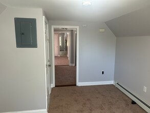 171 Seymour Ave, Unit 3 in Newark, NJ - Building Photo - Building Photo